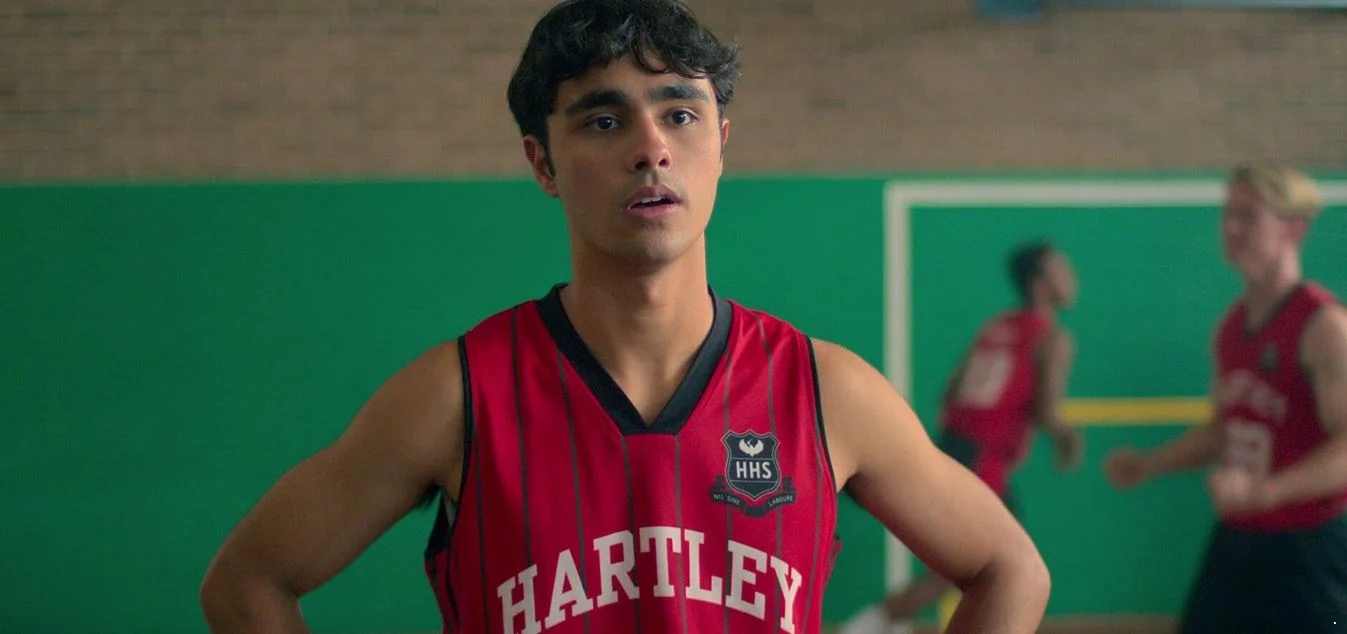 1 сезон 3 серия Школа разбитых сердец смотреть онлайн